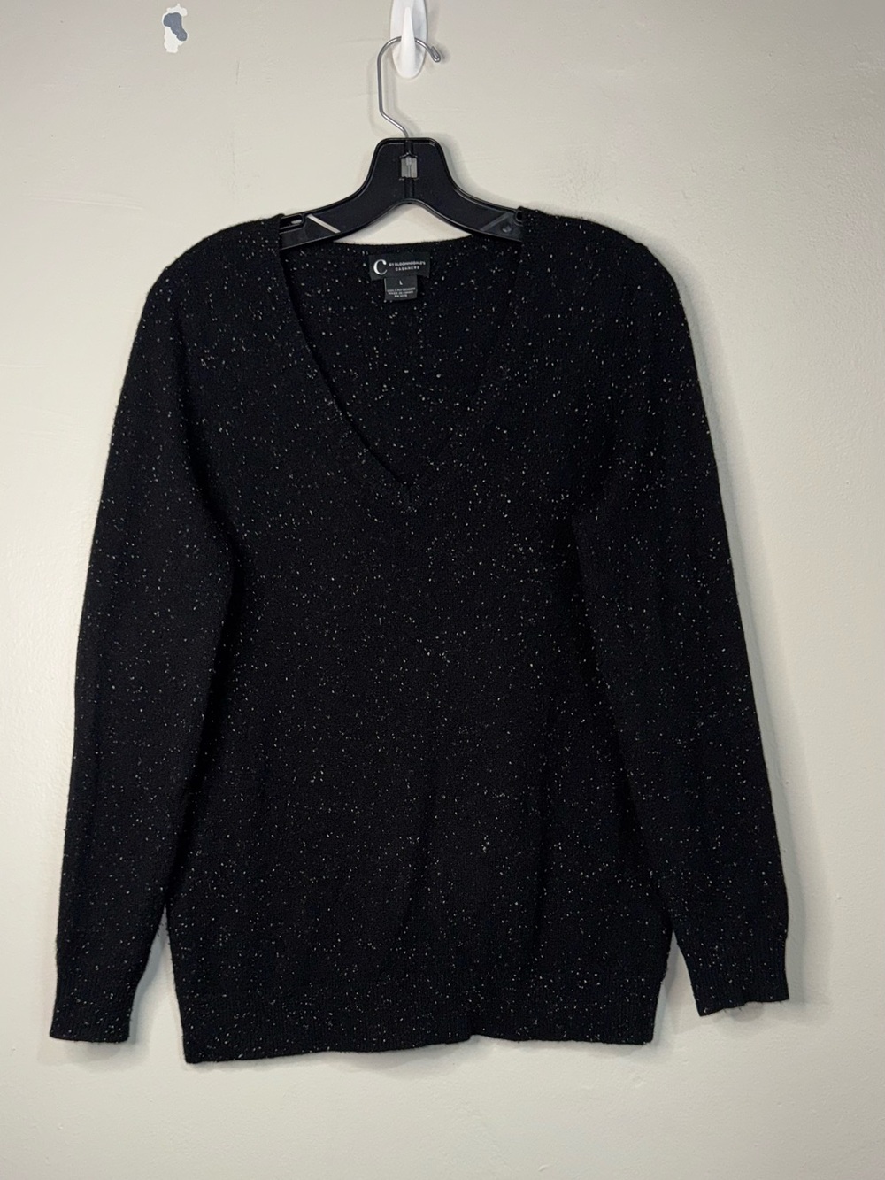 C by Bloomingdale’s Black V-Neck Metallic Speckle Pullover
